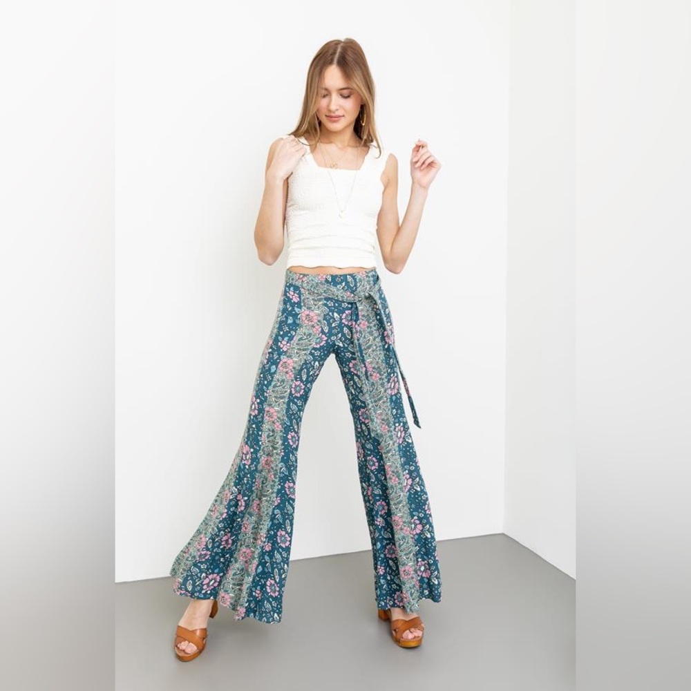 FREE PEOPLE Women’s Bali Sultry Bohemian Flare Pants-Sage Color-Size Small NWT - Picture 13 of 16